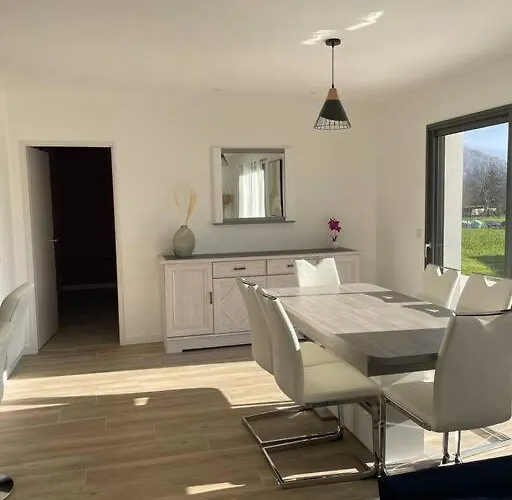 Maison Au Coeur Des Pyrenees ! Casa de Férias *